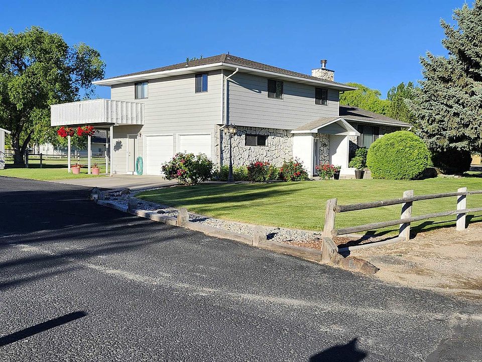 1st image of 1027 Clear Creek Dr