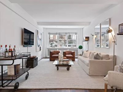 320 W 76th St APT 1B, Manhattan, NY, 10023
