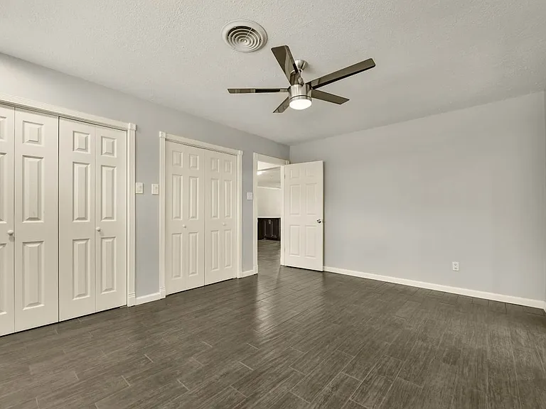 1125 Grace St — Photo 15