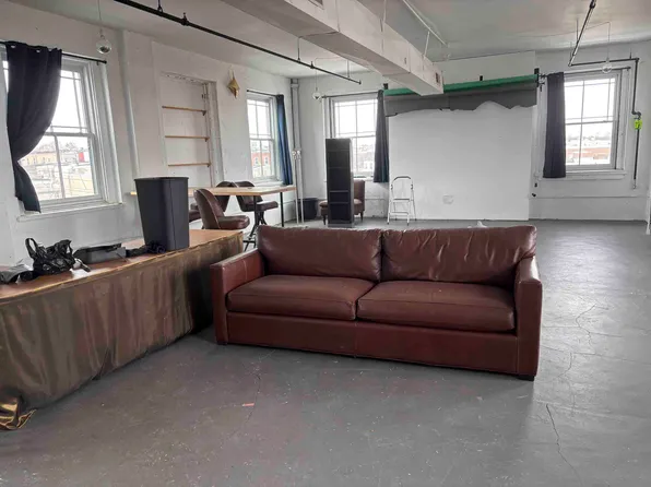 501 N 32nd St, Philadelphia, PA 19104