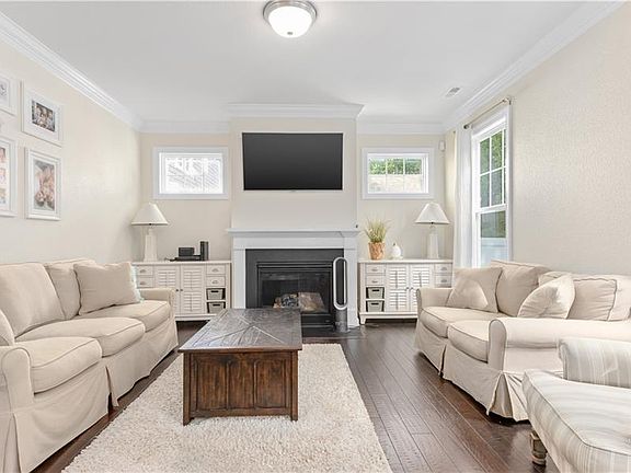 4th image of 2432 Big Cypress Ct