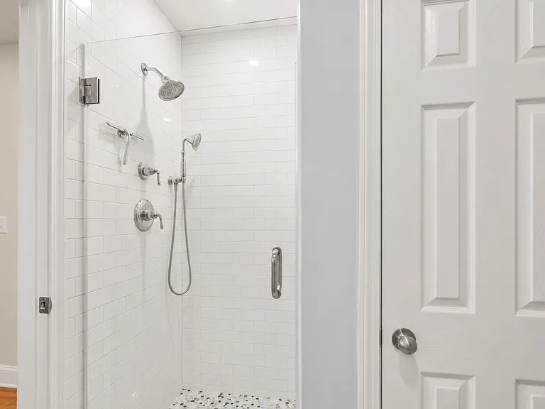 39 Forest St #39A — Photo 14