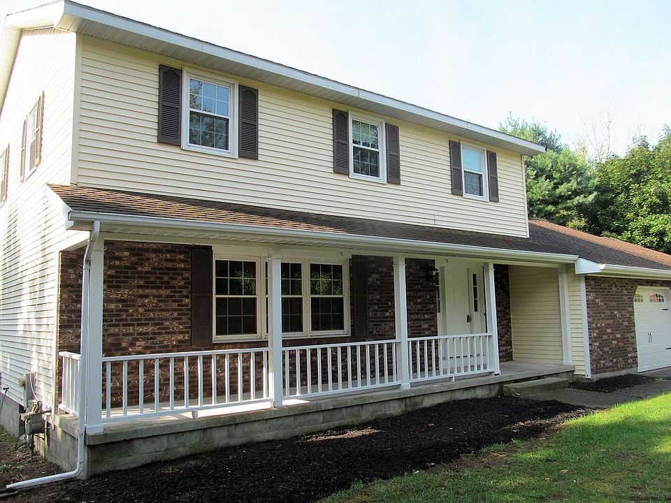 1st image of 10 Tomaselli Ct