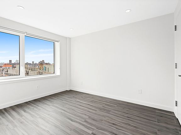2nd image of 152 W 140th St APT 7F