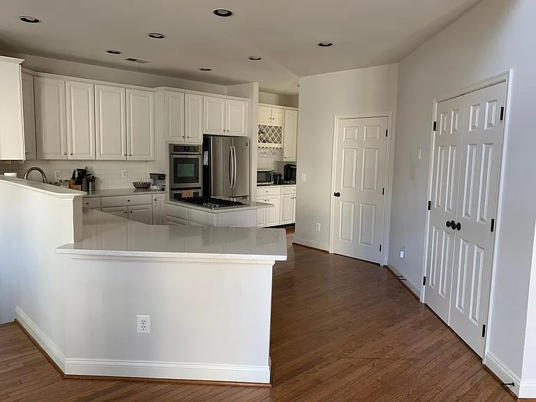 8908 Garden Stone Ln — Photo 23