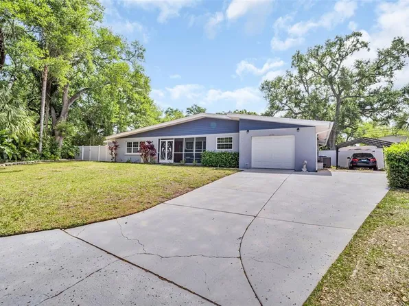 2796 Forest Pkwy S, Largo, FL 33771