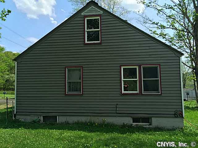 2nd image of 3663 Stillwell Rd