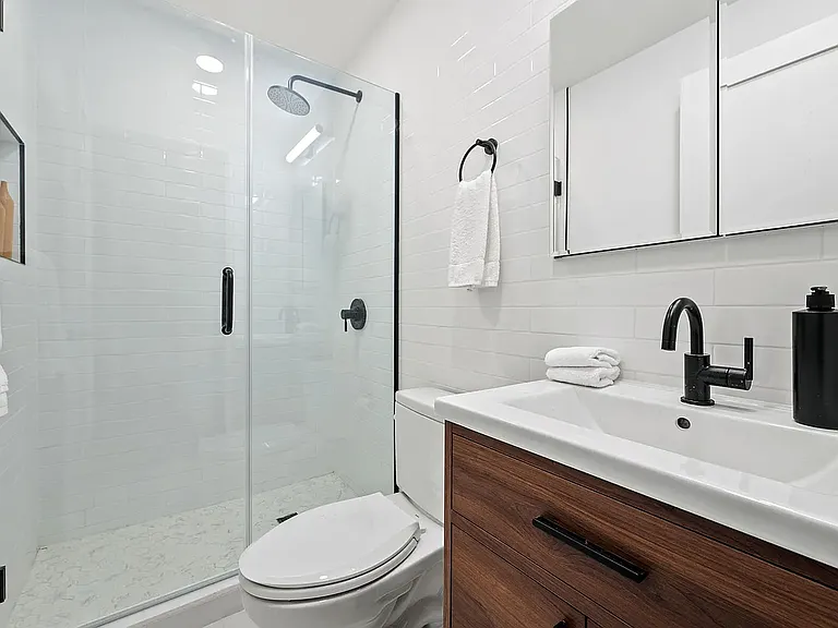 291 7th Ave #2FF — Photo 8