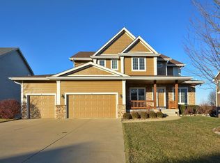 12515 Winston Ave, Urbandale, IA 50323