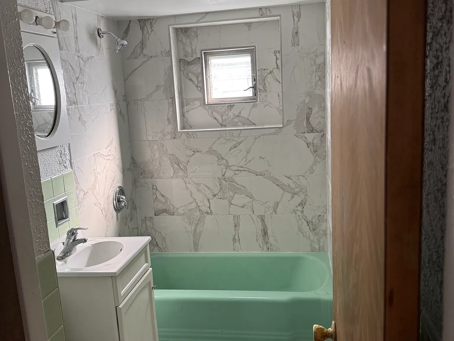 2 bed, 800 sqft, $1,700 — Photo 4