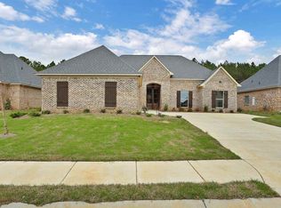 308 Royal Pond Cir, Flowood, MS 39232
