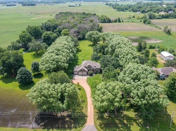 12495 County Road 32, Waconia, MN 55387
