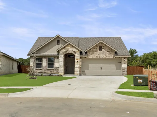 2005 Sesaro Dr, Aubrey, TX 76227