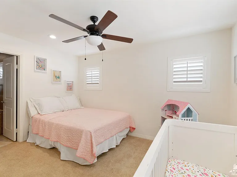 52130 Rosewood Ln — Photo 48
