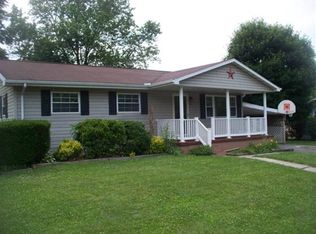 46 S Blue Jay Dr, Ridgeley, WV 26753