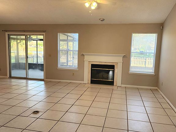 5th image of 8505 Branchwater Dr