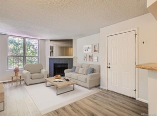 5725 W Atlantic Pl APT 206, Lakewood, CO 80227