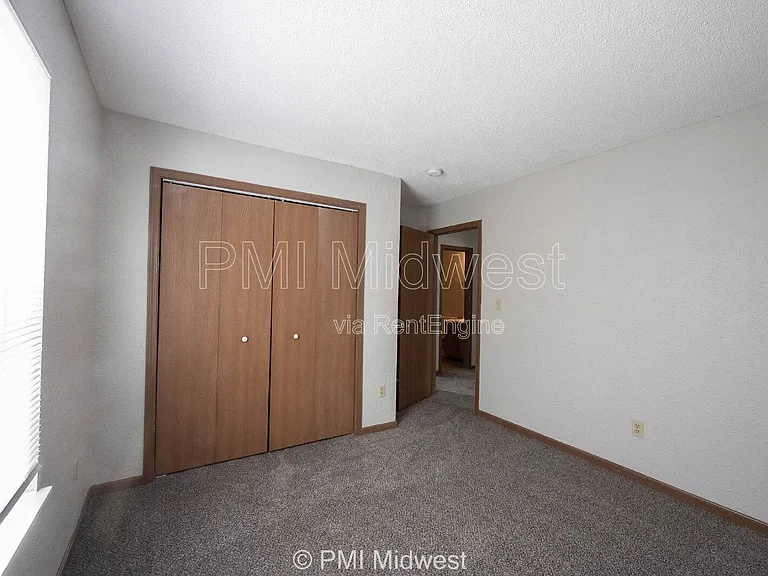 10325 Liverpool Way — Photo 23
