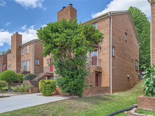 91 Davis Mill Ct, Lawrenceville, GA 30044