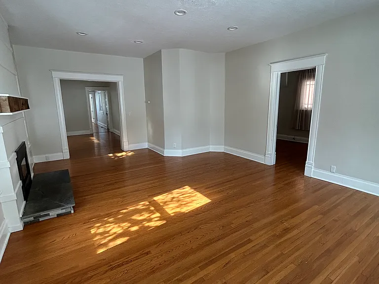 421 M St — Photo 6