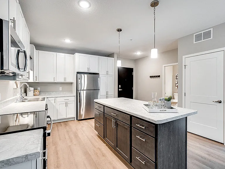 District Apartments — Photo 1
