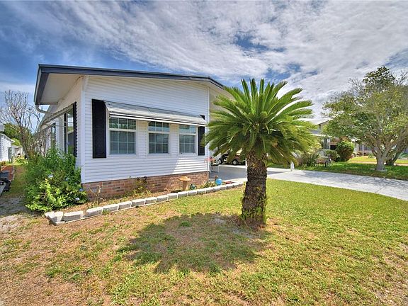 3rd image of 4253 CEDARWOOD STREET