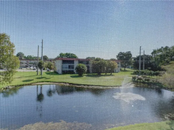 250 S Hollybrook Terrace #306, Pembroke Pines, FL 33025