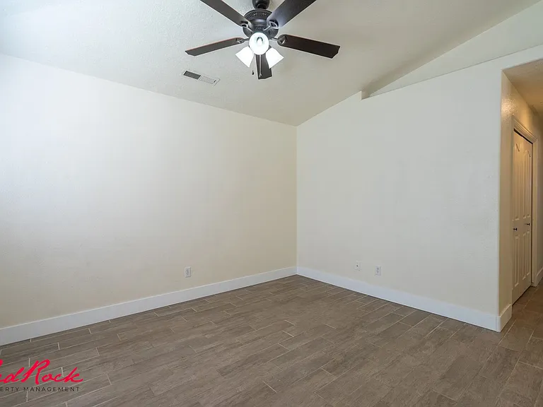 441 E Sunland Dr #6 — Photo 14