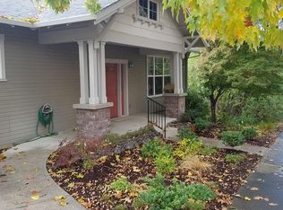 735 Meadowlark Way, Ashland, OR 97520