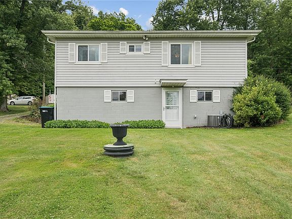 2nd image of 11 Angott Rd