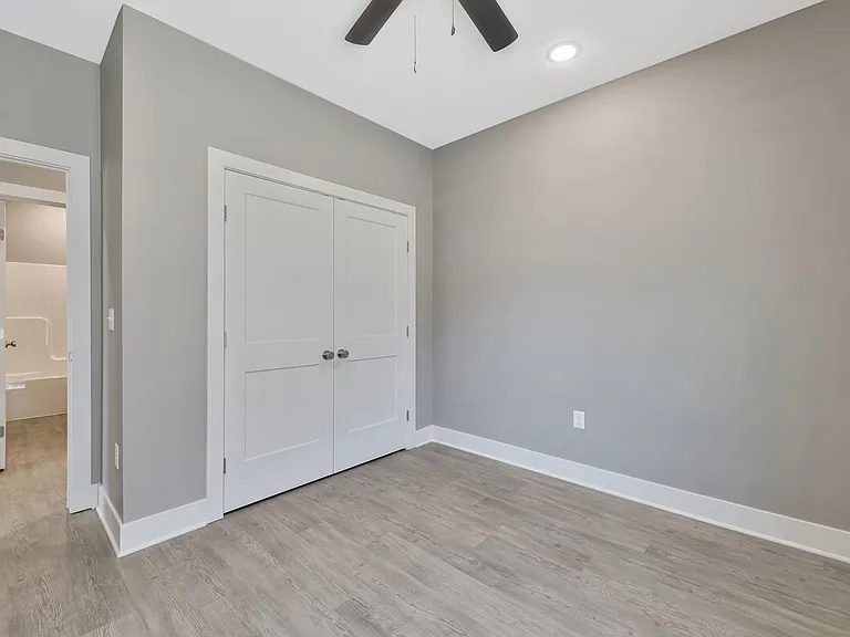 472 Long Path Ct — Photo 18
