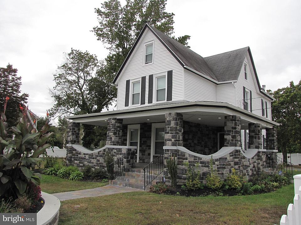 1st image of 540 N Delsea Dr