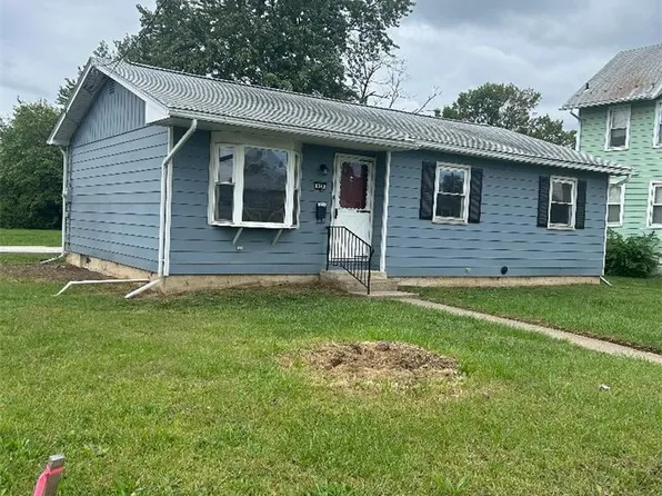 858 N Van Buren St, Allentown, PA 18109