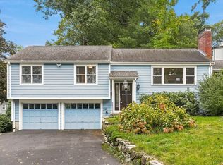 14 Highgate St, Needham, MA 02492