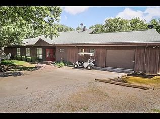 403 Country Club Rd, Bowie, TX 76230