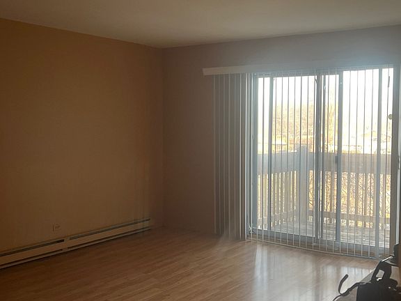 3rd image of 22420 York Ct APT 1F