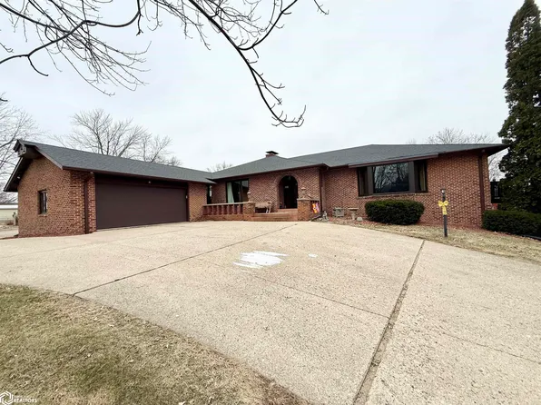 1816 N Main St, Carroll, IA 51401