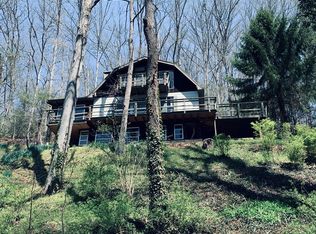 494 Bradley Branch Rd, Whittier, NC 28789