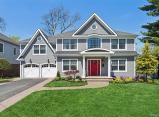 1989 Carman Court, Merrick, NY 11566