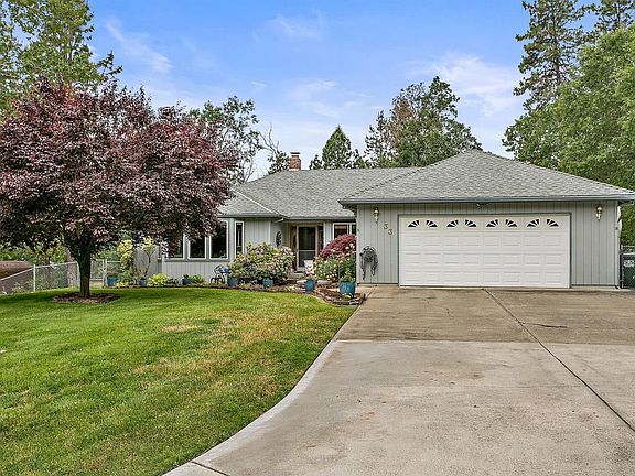 3rd image of 33 Lillie Mae Ln