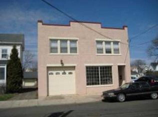 21 Colfax St, Raritan, NJ 08869