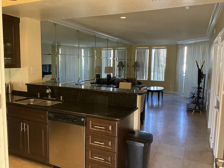 260 E Flamingo Rd #319 — Photo 4