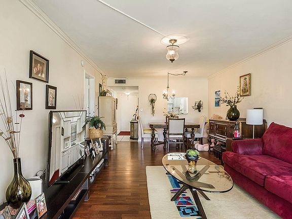 3rd image of 9540 Sunrise Lakes Boulevard #102