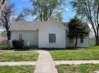 115 W Alexander St, Valley, NE 68064