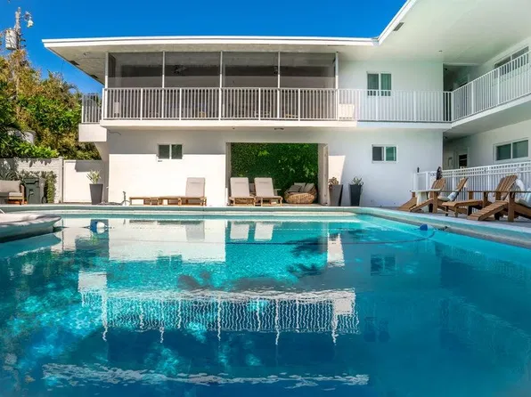 501 N Ocean Blvd APT 2, Boca Raton, FL 33432