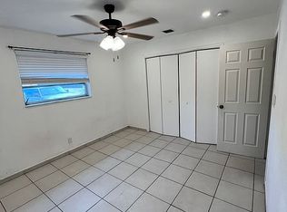 6104 Lincoln St, Hollywood, FL 33024