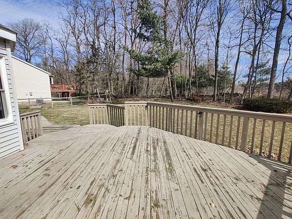 5th image of 4336 Cross Creek Dr