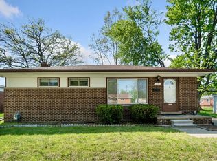 319 Hubbard St, Garden City, MI
