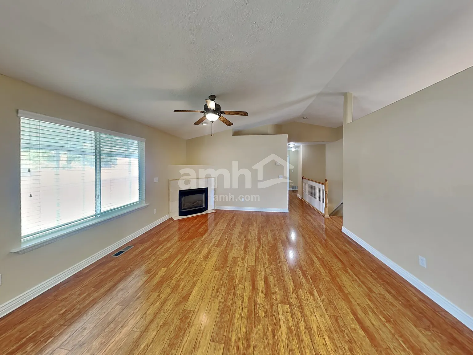 5 bed, 3.0 bath, 3040 sqft, $2,890 — Photo 4