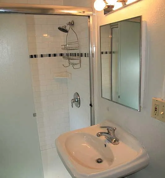 933 Spruce St #2 — Photo 9